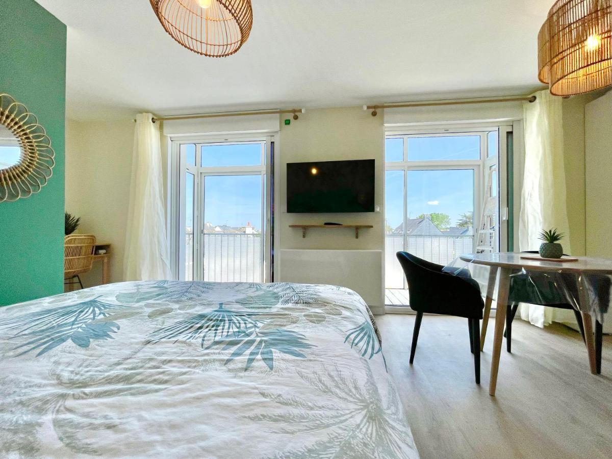 Le Phare Ouest - 80 M De La Mer - Vue Ocean Sur Le Balcon - Entierement Renove - Internet Haut Debit - Nouveau Ploemeur Exteriér fotografie